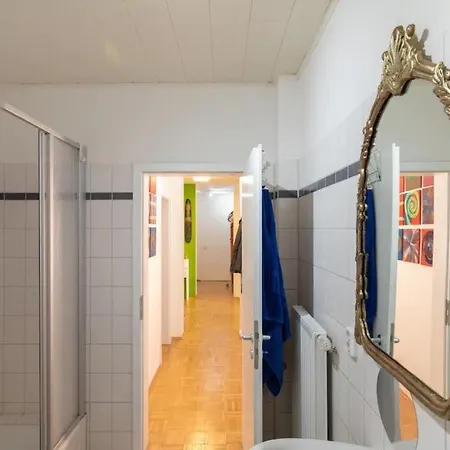 Grandiose Altbauwohnung Mitten Im Zentrum Schwerins *